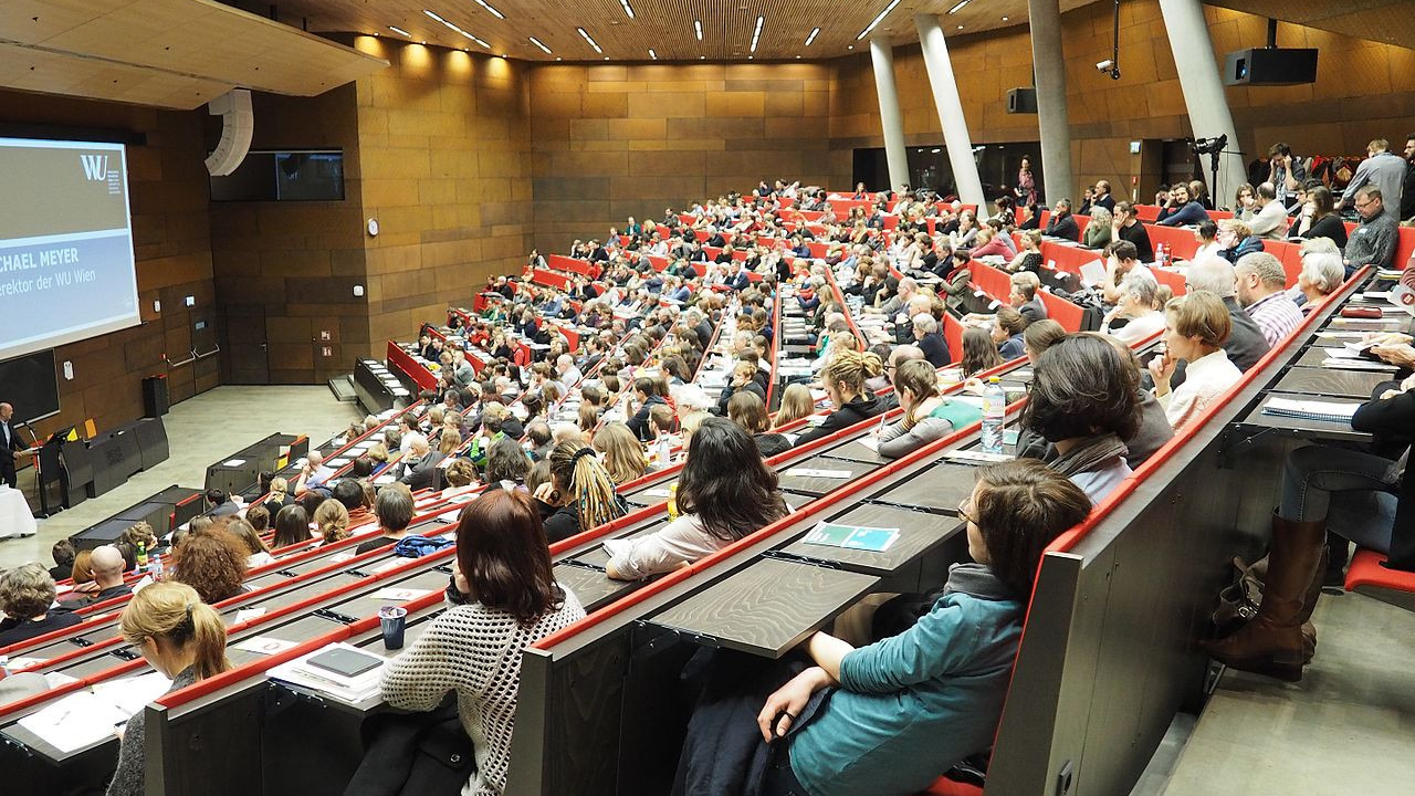 Studenten im Hörsaal