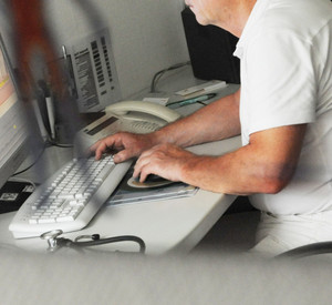 Arzt am Computer