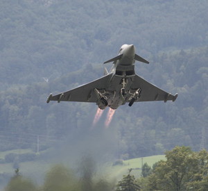 Eurofighter während Startens.